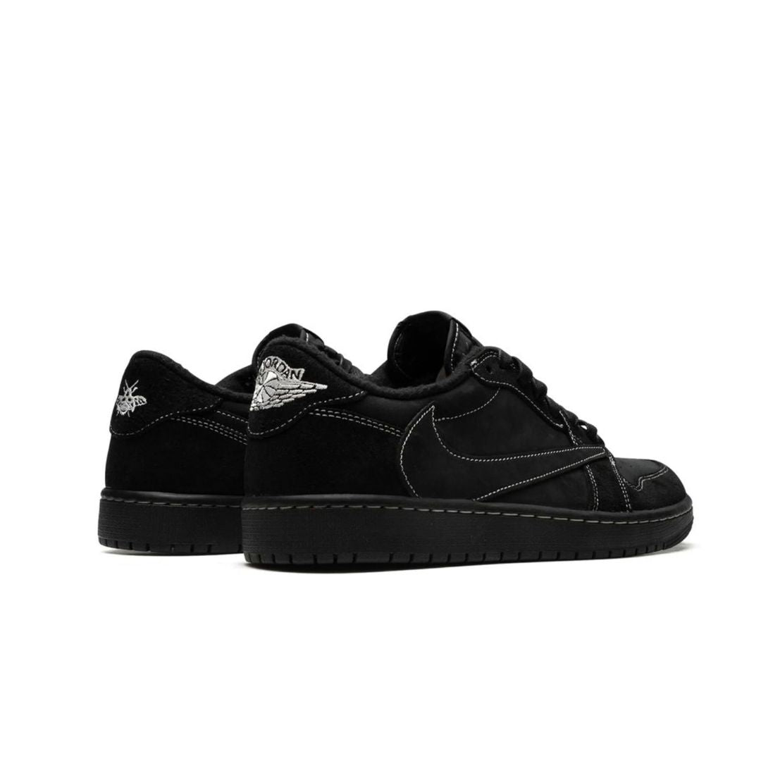 Tênis Nike Air Jordan Low OG Travis Scott ‘Black Phantom’