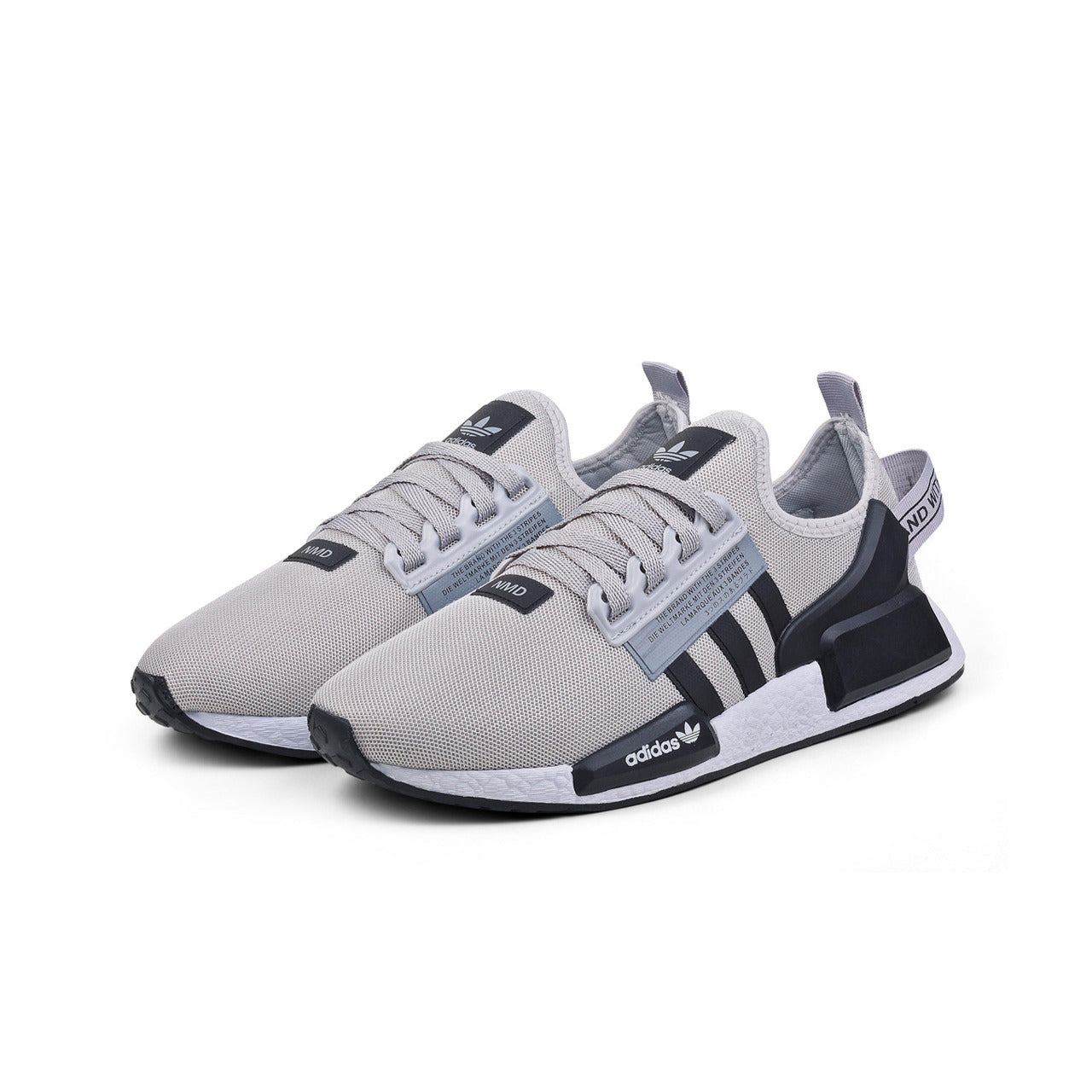 Tênis Adidas NMD R1 V2