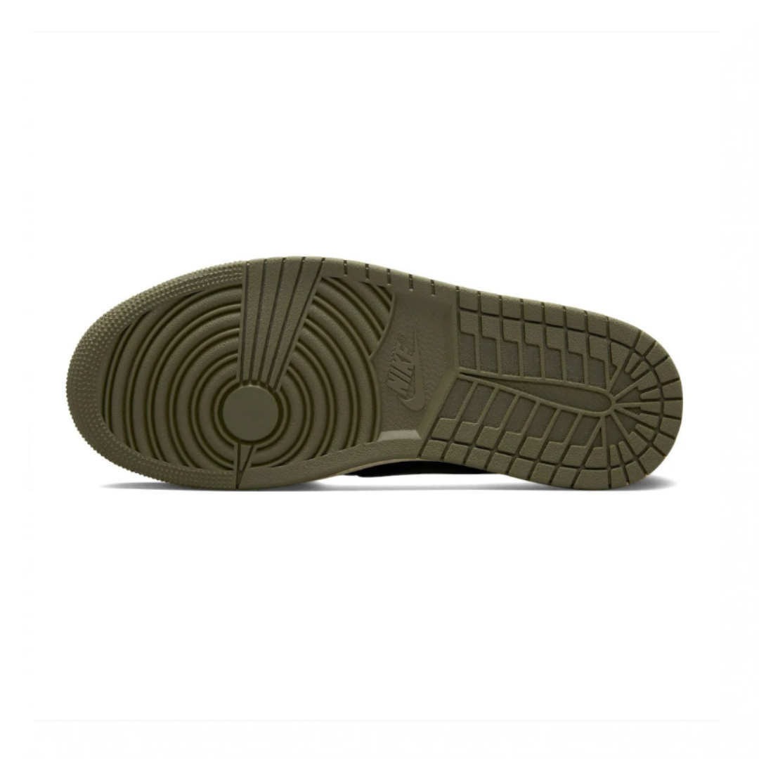 Tênis Nike Air Jordan Low OG Travis Scott ‘Olive’
