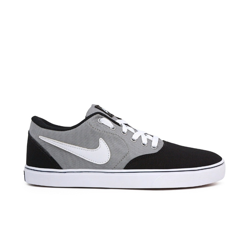 Tênis Nike SB Charge