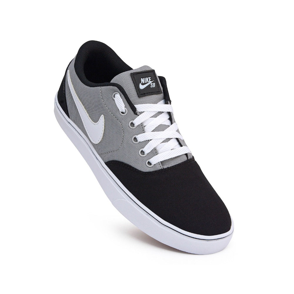 Tênis Nike SB Charge