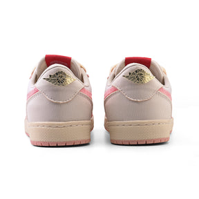 Tênis Nike Air Jordan 1 Retro Low OG Trophy Room Away