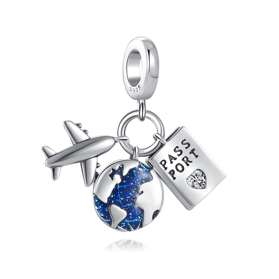 Berloque Love Travel em Prata 925